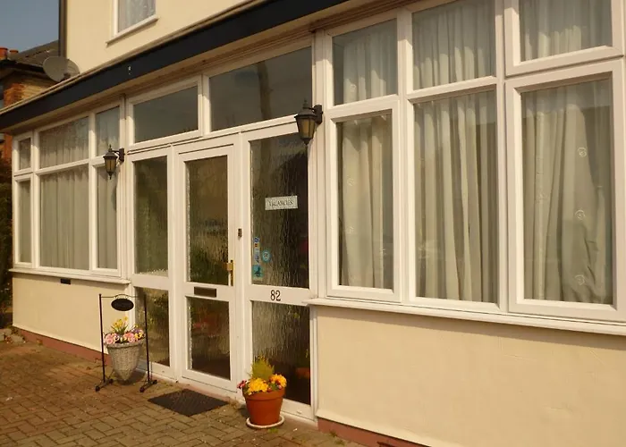 Family Hotel: Arbury Lodge Guest House